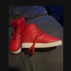 Toddlers Hi-Top Fila Shoes Sz. 2T