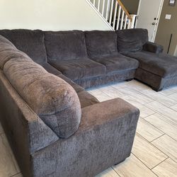 Large 5-Seater Couch 