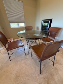 Round Glass Top Dining Table with 4 Chairs