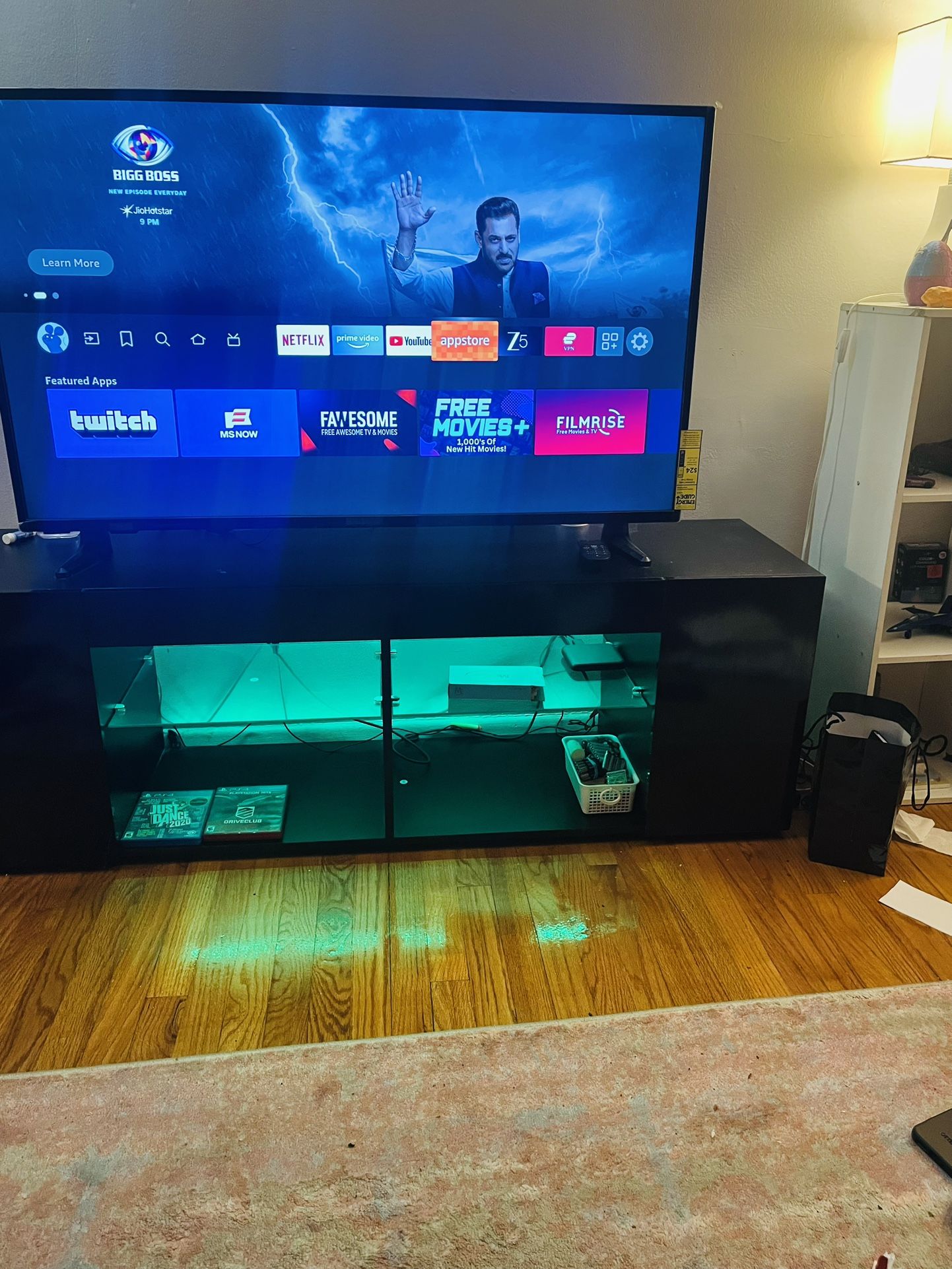 Smart 4k UHD 50” TV With TV Stand Almost New