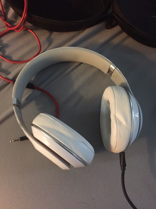 Beat headphones