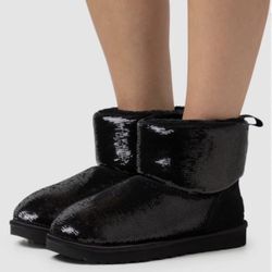 NIB UGG Women's Classic Mini Mirror Ball Boot Black Silver NEW sz 6,7