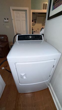 Frigidaire White Electric Dryer
