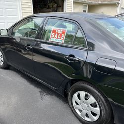 2013 Toyota Corolla-19,200 Original Miles