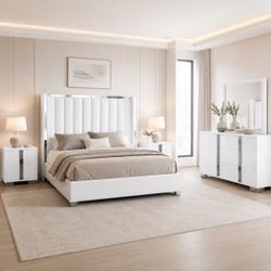 BRAND NEW 4-PIECE BEDROOM SET – IN BOX