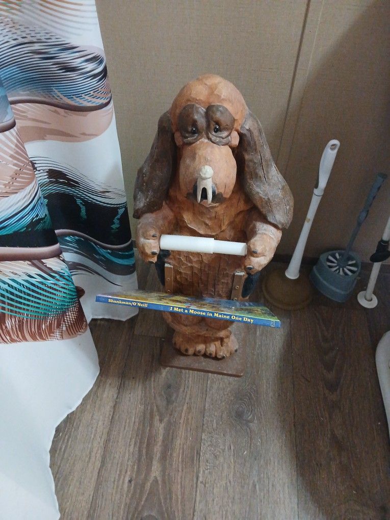 Dog Magazine Rack,toilet Paper Holder
