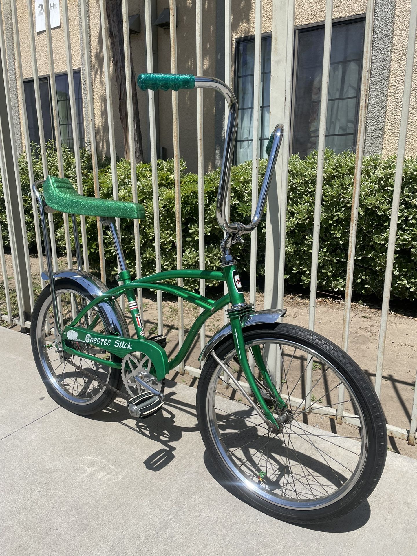 1968 Huffy Cheater Slick Dragster Deluxe Muscle Bike 20 inch