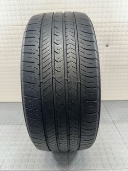 One used tire Goodyear 235/40/18 # 1218