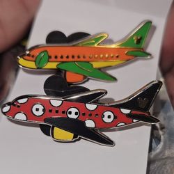 Disney Pins (Hidden Disney) Airplane
