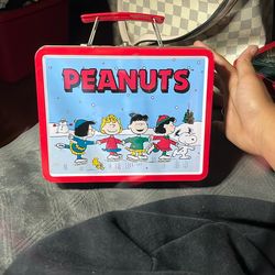 Peanuts Charlie Brown collectibles 1999