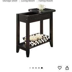 Set (x2) End Tables w/Storage