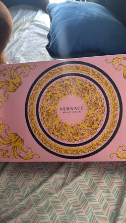 Versace perfume