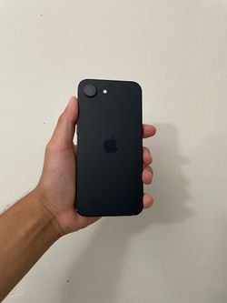 iPhone 16 unlocked