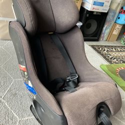 Clek Fllo Car Seat