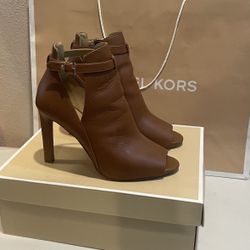 MK Open Toe Leather 