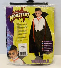 Halloween Dracula costume S