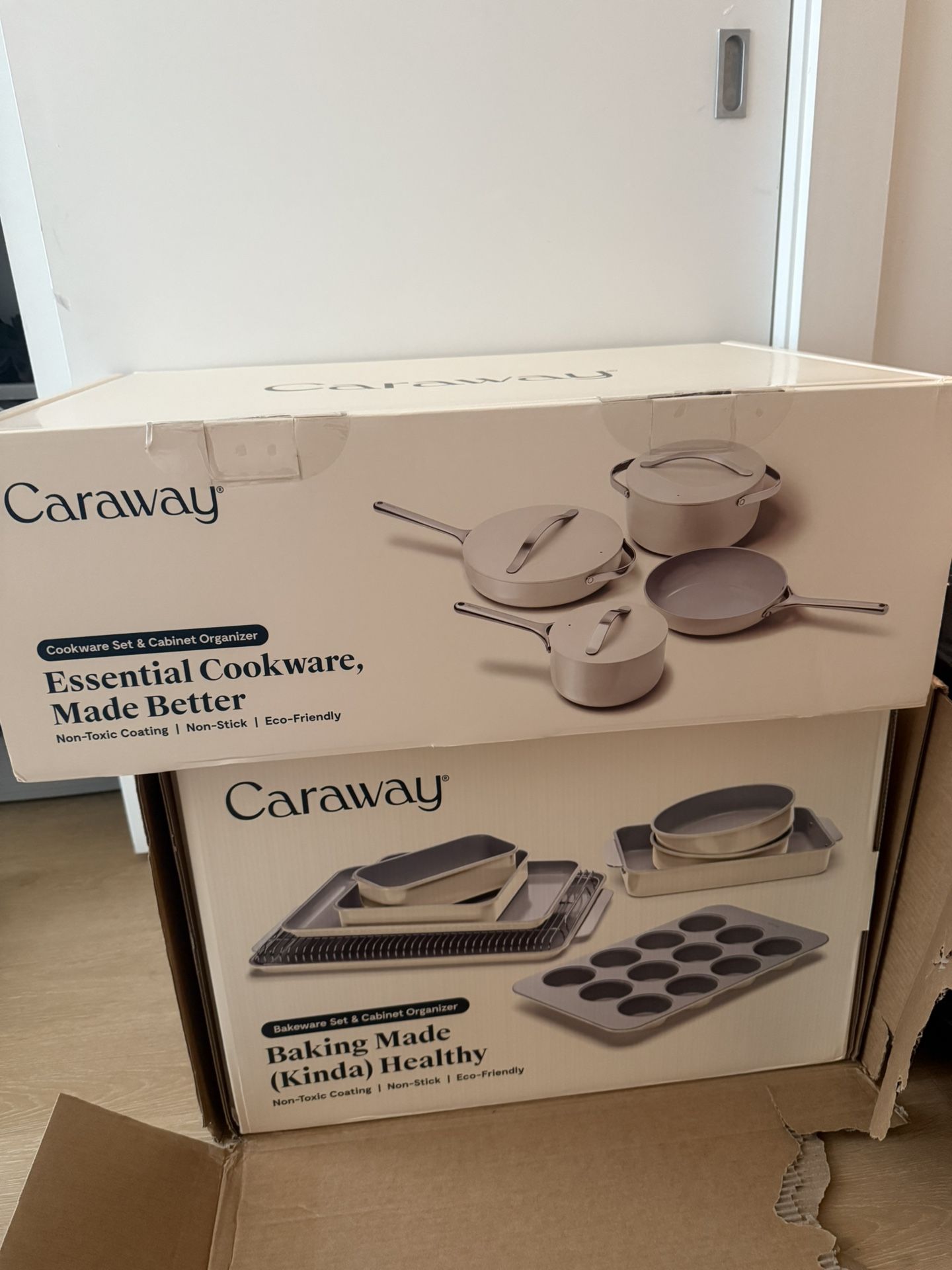 Caraway Cookware/Bakeware set