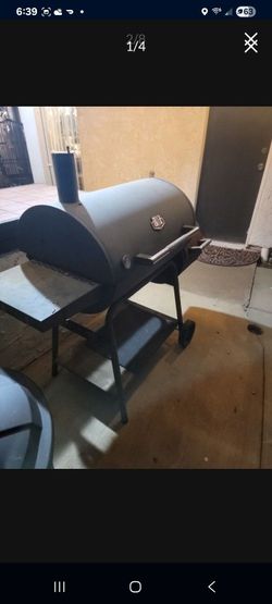 GOOD WORKING SMOKER