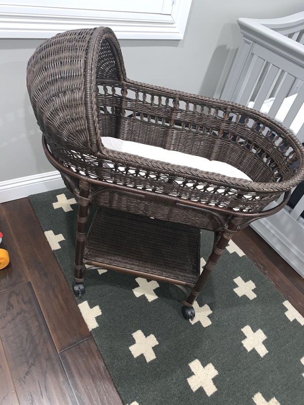 Pottery barn kids semi new , pick up only for Sale in El Monte