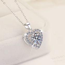 1CT VVS Husky S925 Sterling Silver Heart Moissanite Pendant Necklace