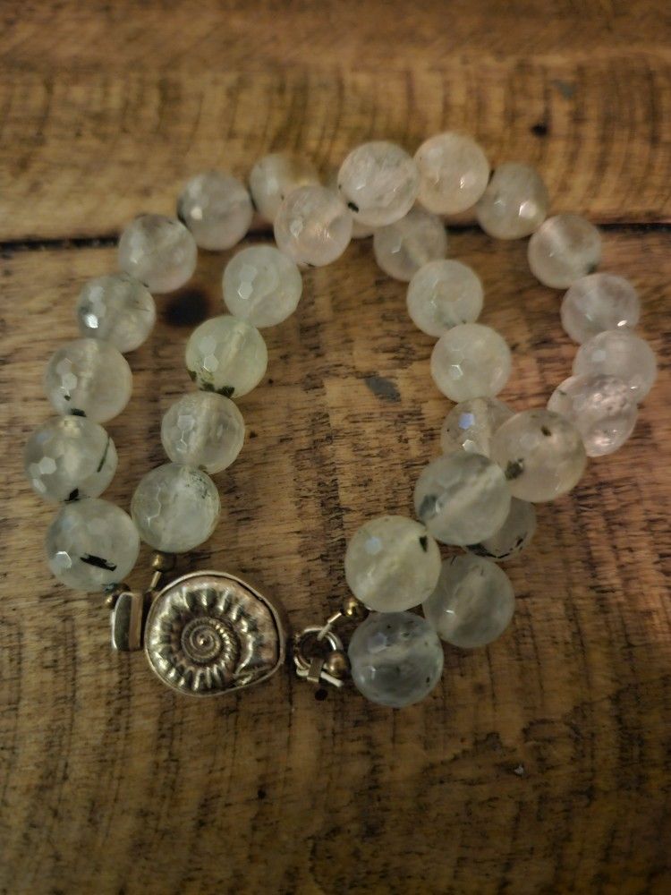 Gorgeous Vintage Double Strand Faceted Bracelet. Flecks Of Dark Green Sprinkled Throughout. 925 Nautilus Shell Clasp Dipped In 10 Or 12 K Overlay.