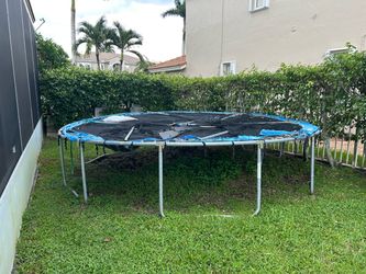 14 Trampoline