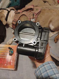 brand new throttlebody for Mitsubishi/dodge nitro 2007 3.7ltr