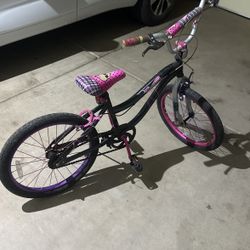 20 Kids Bike Monster High Brand In Great Condition 