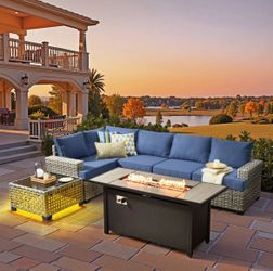 Patio Furniture set outdoor new in the box