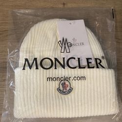 moncler beanie