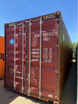 Hand pick your containers today, local container yard in Hesperia