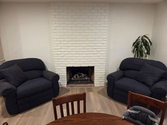 Matching Lazy-Boy Recliners