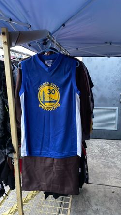 Warriors youth xl curry 3 jersey