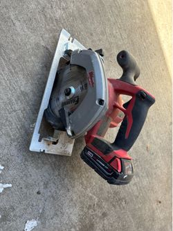 Milwaukee Circular Saw