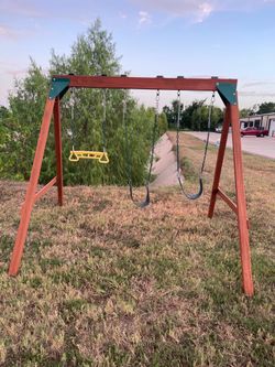 Swing set for sale