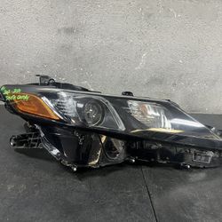 2021-2022-2023-2024 TOYOTA CAMRY RIGHT HEADLIGHT OEM USED #9148