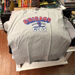 Nike men’s Cubs T-shirt new never used
