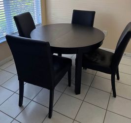 DINING TABLE/Leather Chairs w/wooden Legs+MCM ESTATE SALE LEFTOVERS! 3 DAYS ONLY! OBO 🏃🏼‍♀️🏃🏽SAVE the most NOW!