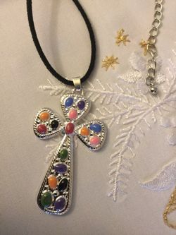Jewelry & Gifts 💝🌺Silver Plated Cross Pendant necklace