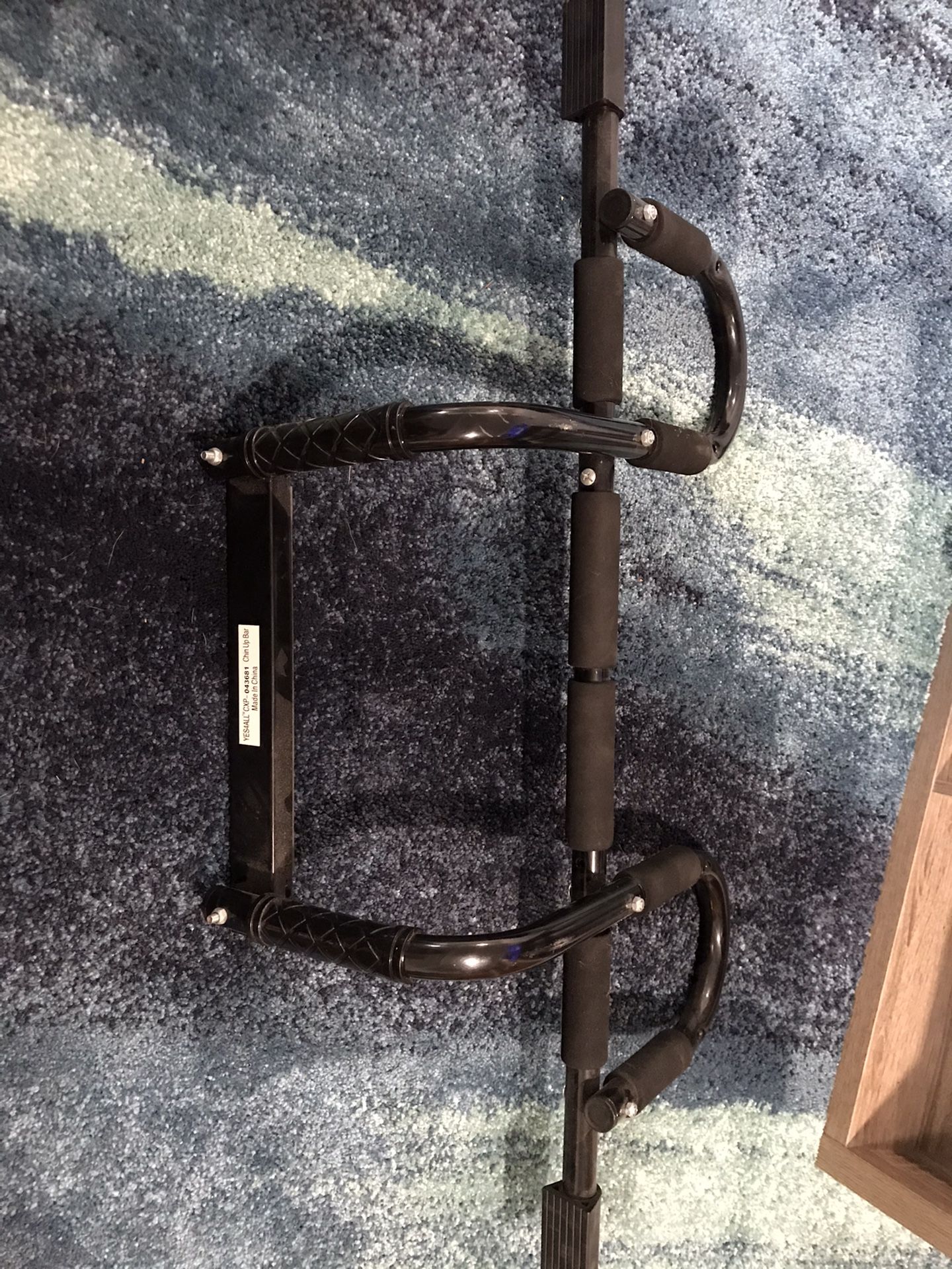 Pull up bar, 25$OBO NEED GONE
