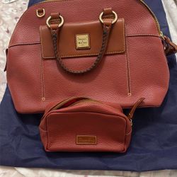 Dooney & Bourke 