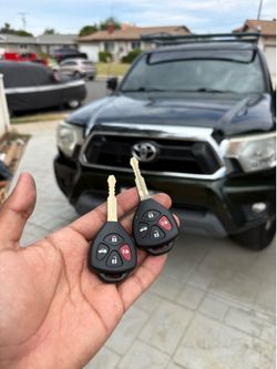 Car keys llaves de carro