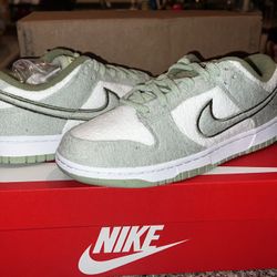 Nike Dunk Low SE Fleece Pack Honeydew 