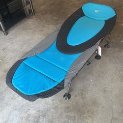 Brand New Camping,/Beach/ Pool BedTimber Ridge Bed