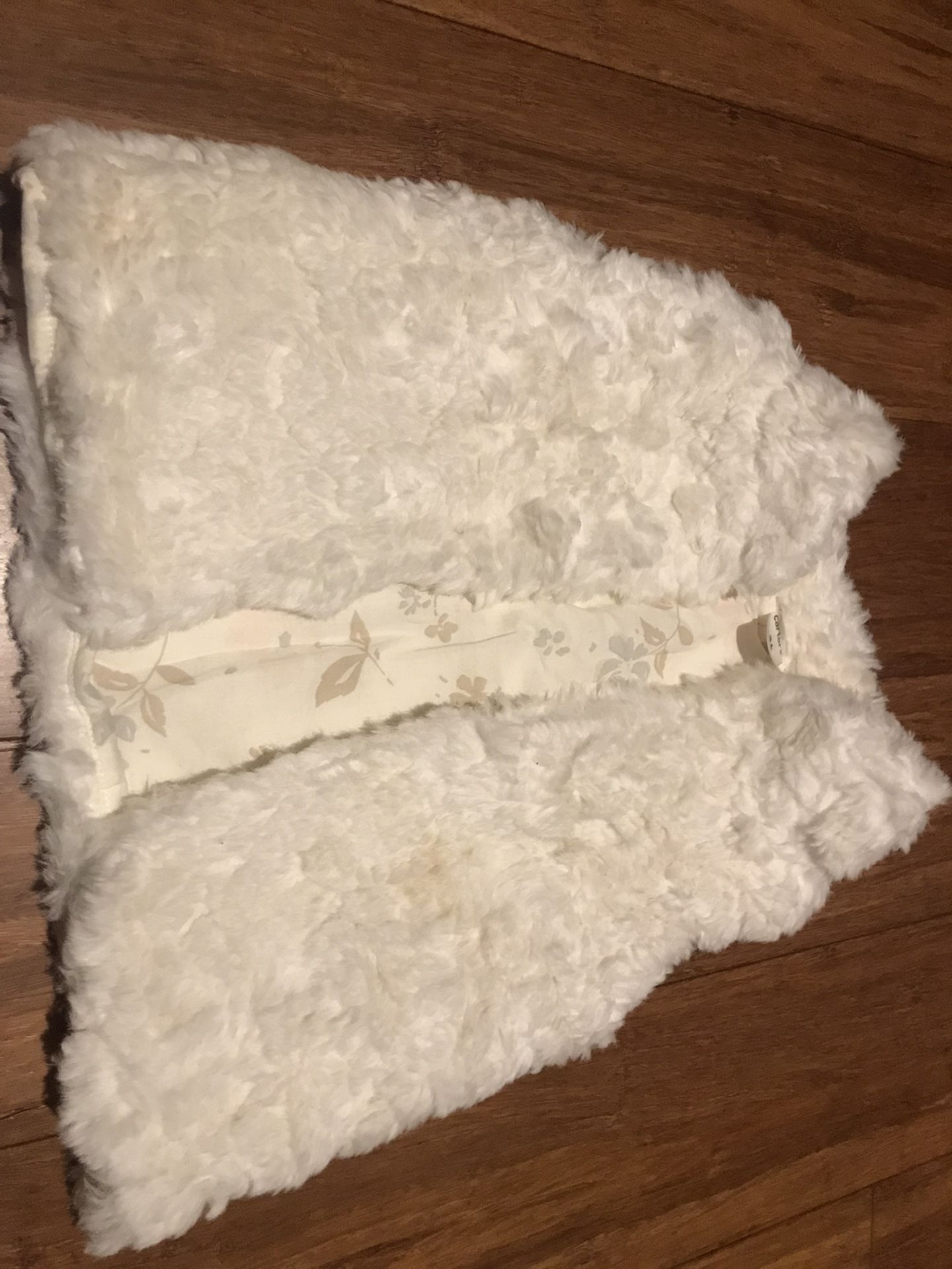 Carter’s Fur Faux Vest Girls Size 2T