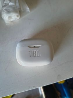 JBL earbuds