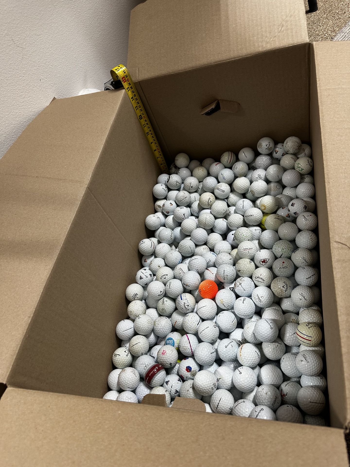 Bulk Used Golf Balls ~700 balls!