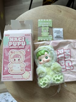 Haci Pupu Pop Mart Gummy Bear Green Apple flavor NEW