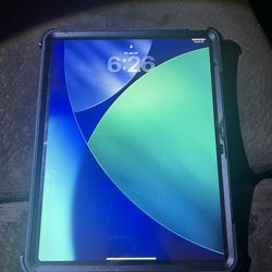 iPad Air 2024(M2) (w/otterbox)