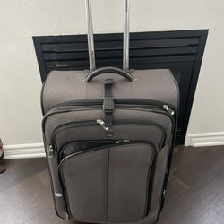 Travel Pro Suitcase 